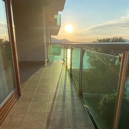 Marina Panorama & Garage Διαμέρισμα Βουδαπέστη