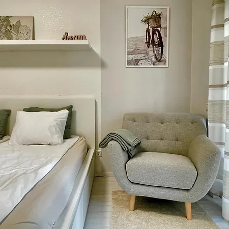 Marina Panorama & Garage アパート