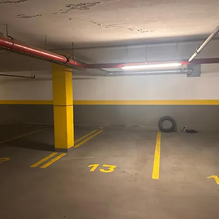 Marina Panorama & Garage شقة